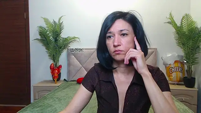 CameronEnns online show from October 1, 12:22 pm