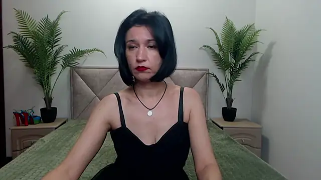 CameronEnns online show from December 1, 6:57 pm