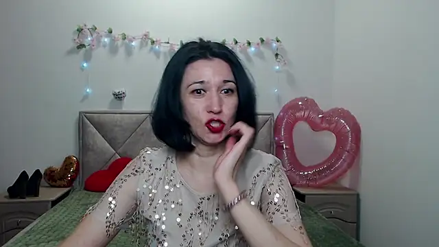 CameronEnns online show from March 3, 7:09 pm