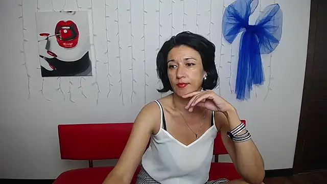 Snapshot of CameronEnns chatting on July 8, 12:20 pm CameronEnns online show from July 8, 12:20 pm