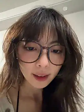 xuannv0000 online show from March 2, 4:03 pm