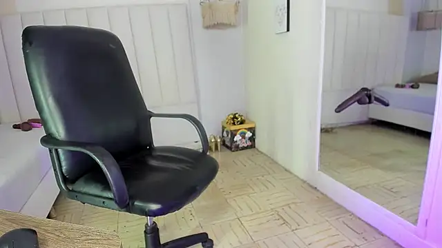 veronica b07 online show from September 16, 3:13 pm