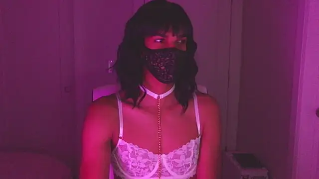 zoe good girl online show from November 18, 1:44 am