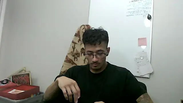 tanjir020 online show from February 15, 12:36 pm