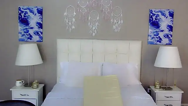 maddissonivanova online show from September 22, 7:05 pm