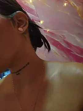 Lorena Mcfly online show from April 21, 11:27 am