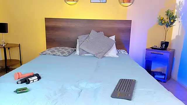 CamilleGrace online show from September 13, 12:16 pm