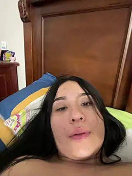 Snapshot of BELLAALEJA chatting on July 17, 3:13 am BELLAALEJA online show from July 17, 3:13 am