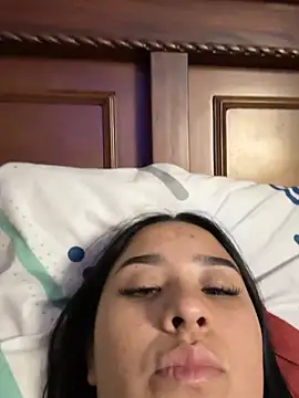 Snapshot of BELLAALEJA chatting on July 28, 1:12 am BELLAALEJA online show from July 28, 1:12 am
