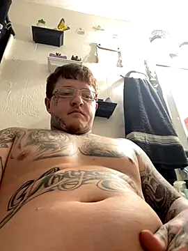 Snapshot of Bwcgoonie chatting on October 5, 5:17 am Bwcgoonie online show from October 5, 5:17 am