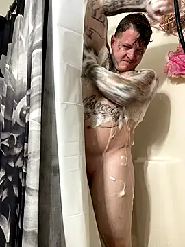 Snapshot of Bwcgoonie chatting on October 21, 1:28 am Bwcgoonie online show from October 21, 1:28 am