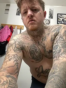 Snapshot of Bwcgoonie chatting on October 28, 2:48 am Bwcgoonie online show from October 28, 2:48 am