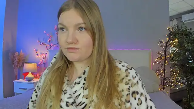 AshleyJoness online show from April 9, 6:13 am