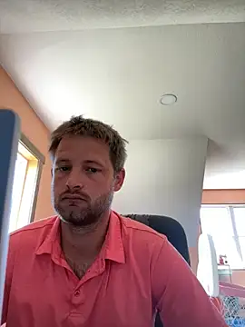Snapshot of cougarlover777 chatting on May 14, 3:30 pm cougarlover777 online show from May 14, 3:30 pm