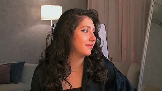 Snapshot of Mary_Miiller chatting on September 23, 9:23 am Mary Miiller online show from September 23, 9:23 am