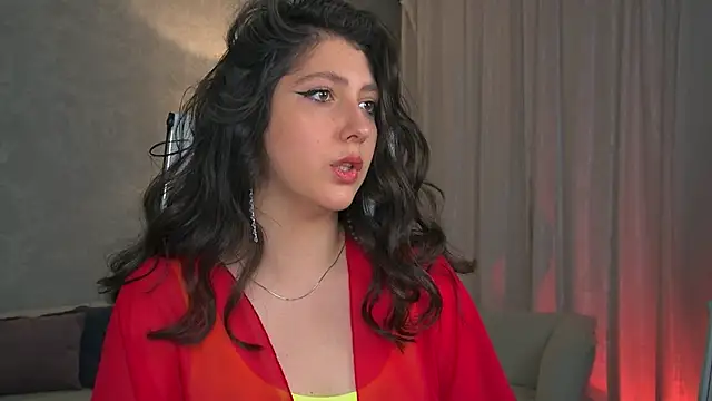 Snapshot of Mary_Miiller chatting on September 24, 12:30 pm Mary Miiller online show from September 24, 12:30 pm