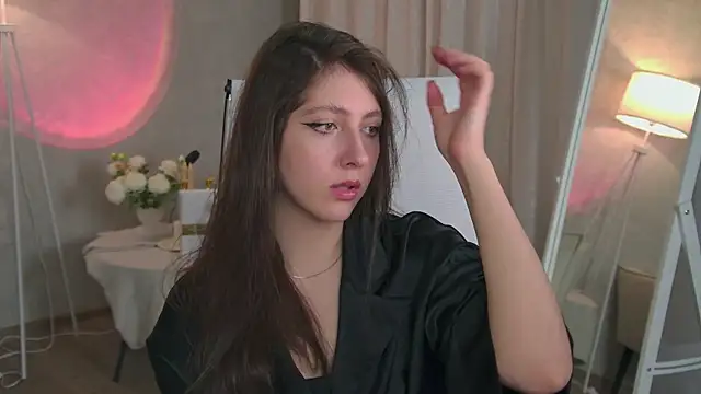 Mary Miiller online show from January 8, 6:59 am