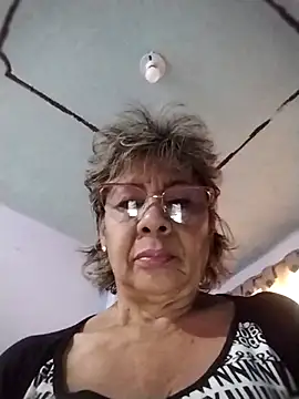 OliviaMorris1 online show from April 8, 4:07 pm