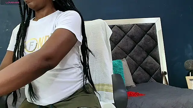 ebony  jheim online show from September 26, 2:32 pm