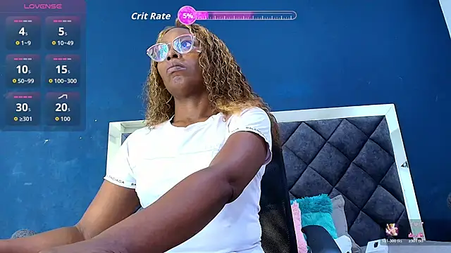 Snapshot of ebony__jheim chatting on November 14, 12:37 pm ebony jheim online show from November 14, 12:37 pm