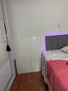 sophiemonroevip online show from March 19, 11:58 am