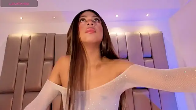 Sol Vanegas online show from November 19, 12:49 pm