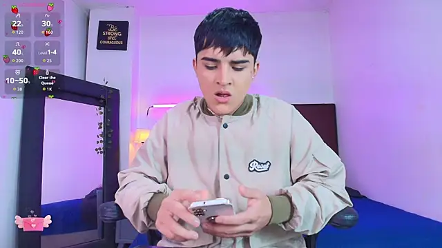 Lucass love online show from November 14, 4:28 pm