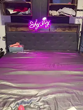 Shy Ivy online show from September 17, 9:38 pm