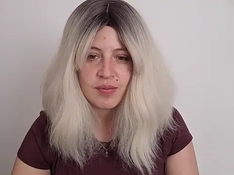 francescaasmith online show from March 25, 6:58 pm