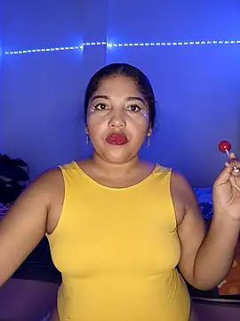 angelHeath13 online show from October 11, 4:33 am