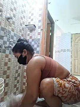 Bristy- online show from March 27, 8:26 am