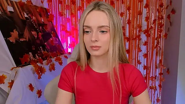 JuliaBrewwer online show from November 18, 1:04 pm