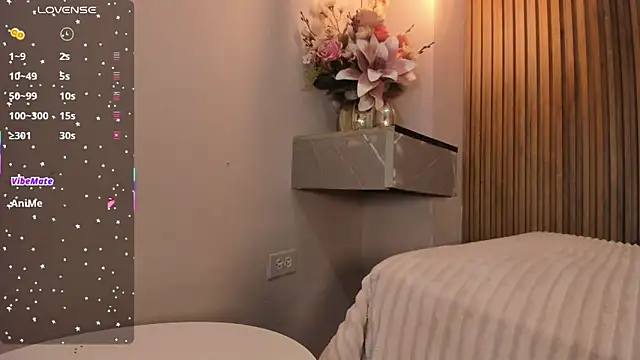 Snapshot of dulce_fiore07 chatting on November 29, 12:41 pm dulce fiore07 online show from November 29, 12:41 pm