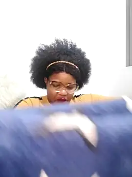 ChubbyBitch26 online show from July 3, 8:48 pm