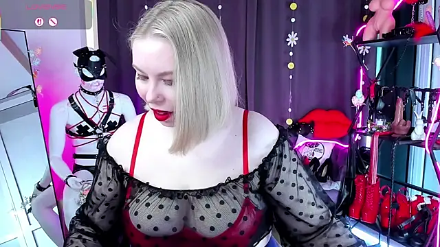 Anna Maxwell online show from March 31, 2:02 am