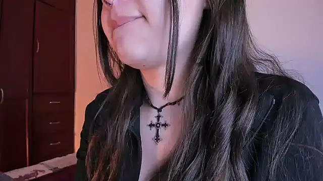 Pariss Gold online show from September 8, 10:20 pm