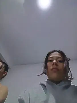 coonyhillss online show from June 7, 3:32 am