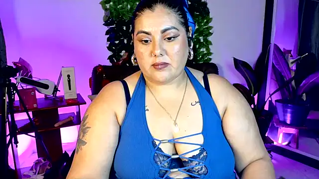 AndreaKinky online show from June 7, 10:19 am
