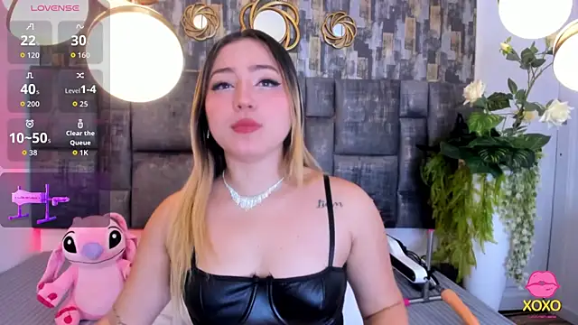 Snapshot of PatyLawrence chatting on November 20, 4:23 am PatyLawrence online show from November 20, 4:23 am