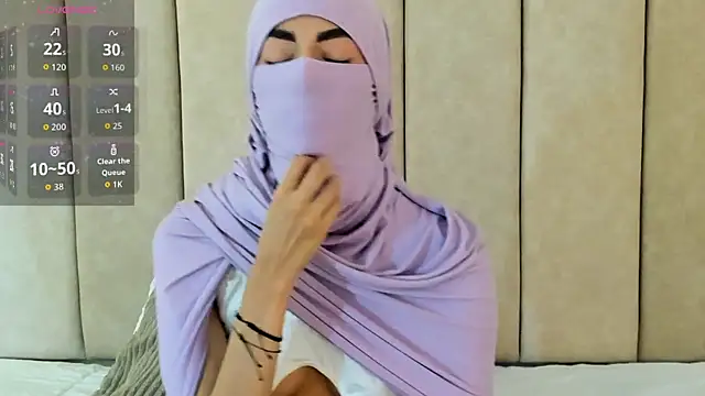  Zahiira  online show from October 18, 12:06 pm