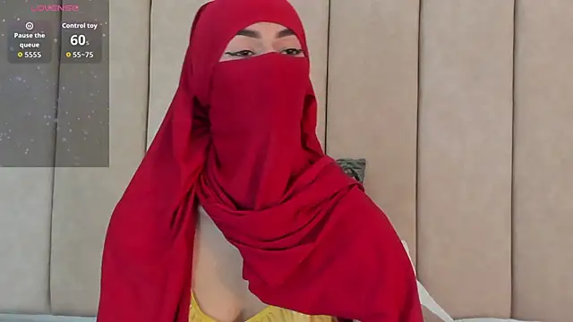  Zahiira  online show from January 12, 12:10 pm