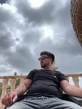 MrSavagexx online show from April 18, 10:41 am