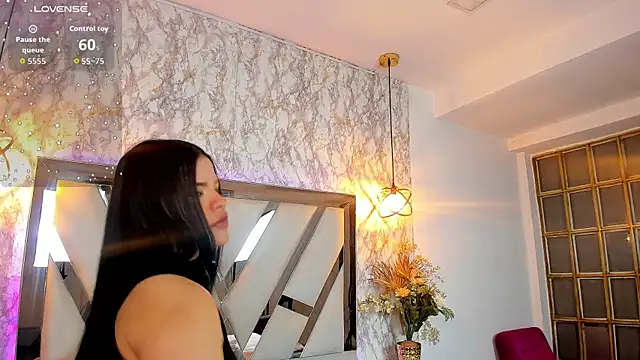 Aisha poweer online show from October 13, 2:55 am