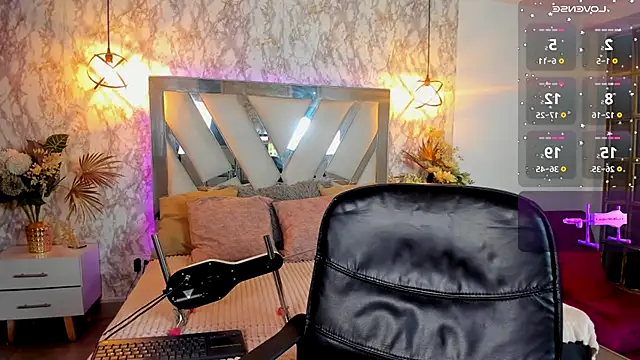 Aisha poweer online show from November 11, 2:22 am