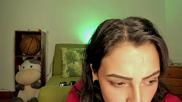 Snapshot of lola_n_apolo chatting on October 13, 1:38 am lola n apolo online show from October 13, 1:38 am