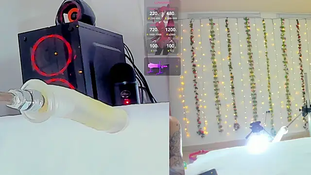 Kitty  Rose   online show from September 28, 10:20 am