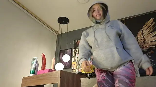 Snapshot of Mafecosecret chatting on November 6, 4:13 am Mafecosecret online show from November 6, 4:13 am