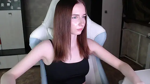 Cutti Crystal online show from November 5, 11:43 am