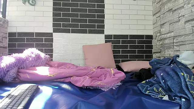 Sandra Milf love online show from September 21, 7:48 pm