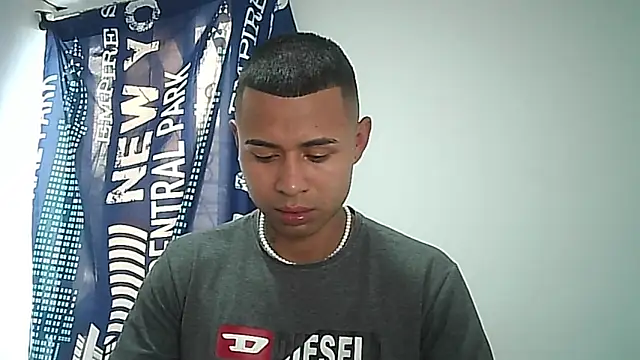  Logan Colton  online show from September 9, 8:19 pm